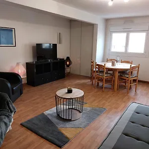 Appartamento Duplex Climatisé 70m2 Avec Box Privé En Plein Centre