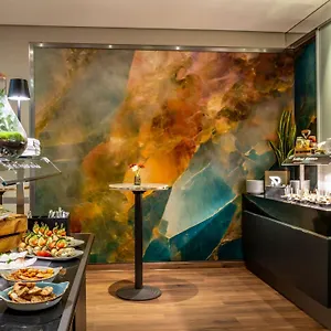 Hotell Mercure ****