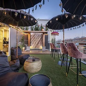 Appartamento On Designed For Adults