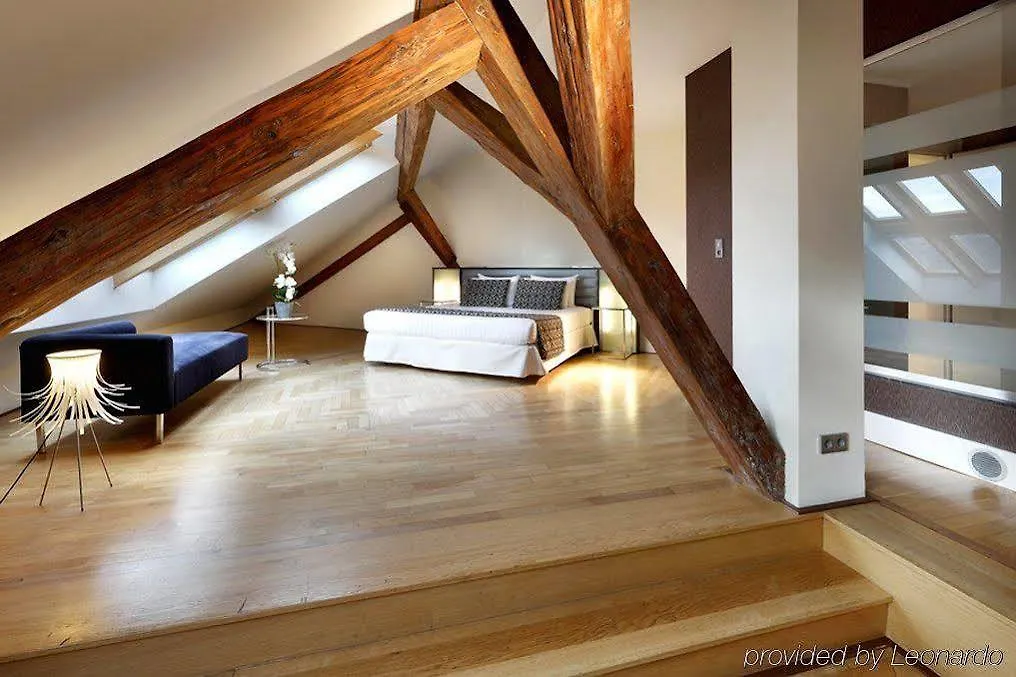 Hotel Eurostars Thalia Prag 5*,  Tschechische Republik